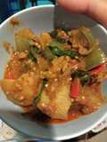ผัดเผ็ดหมูสามชั้นใส่มะเขือ