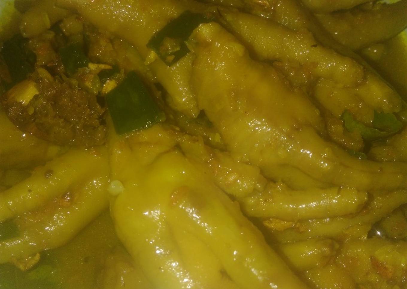 Ceker bumbu kunyit daun jeruk