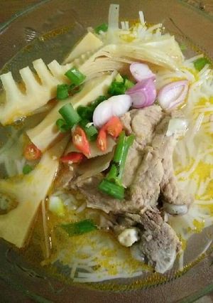 Hình của món Bún măng.