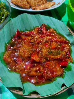 Foto resep Sambal Goreng daun jeruk