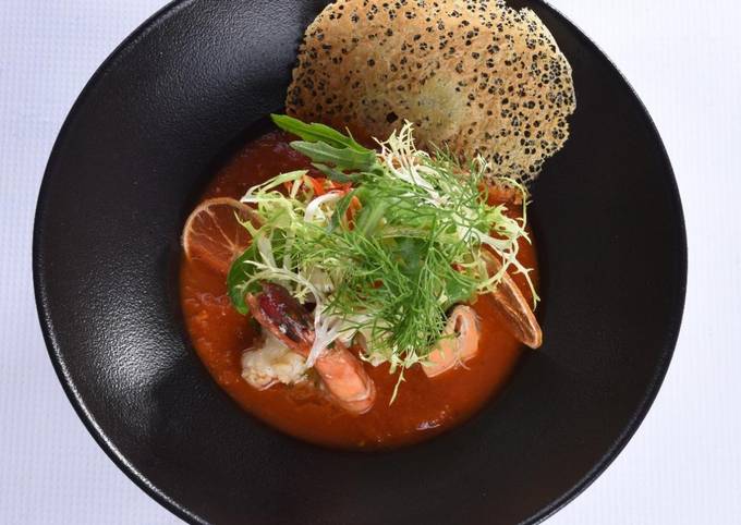 Calamari with spicy tomato fondue