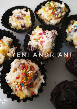 Foto resep Corn Flakes Kurma White Chocolate