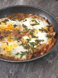 صورة لوصفة كبدة ديال الدجاج مشرملة مع البيض