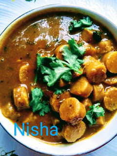 गट्टे की सब्जी (Gatte ki sabzi recipe in hindi) रेसिपी मुख्य फोटो