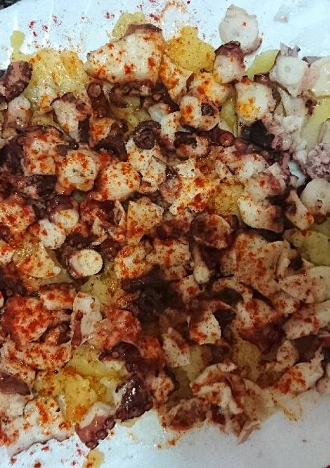 Una foto de Pulpo a la gallega