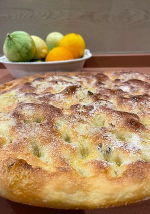 Foto di Focaccia dolce di grano duro, con cioccolato, olio d'oliva evo e agrumi