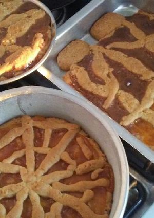 Una foto de Pastafrola fácil (Dulce Batata y dulce de leche)