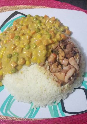 Una foto de Mariscada al Curry "pre-preparado"