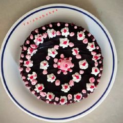 A picture of Strawberry Chocolate Cream Cake.