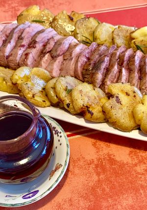 Foto di Petto d’anatra al Vino Rosso e Patate