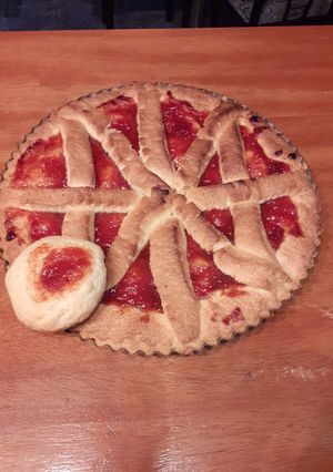 Una foto de Pastafrola casera de membrillo