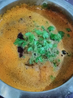 புளி சேர்க்காத தக்காளி ரசம்😂🍅🍅(no tamarind tomato rasam recipe in tamil) செய்முறை முக்கிய புகைப்படம்