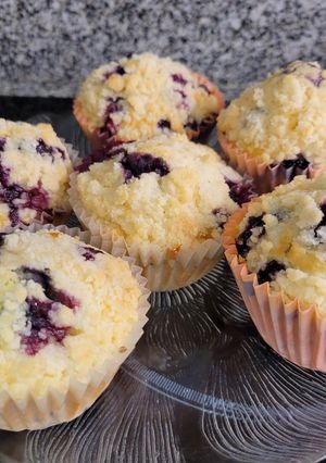 Una foto de Muffins de arándanos con crumble