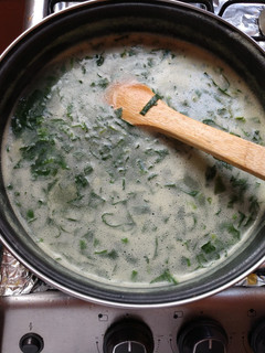 Una foto de Crema de papas con espinacas