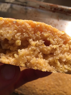 A picture of Low fat cornbread.