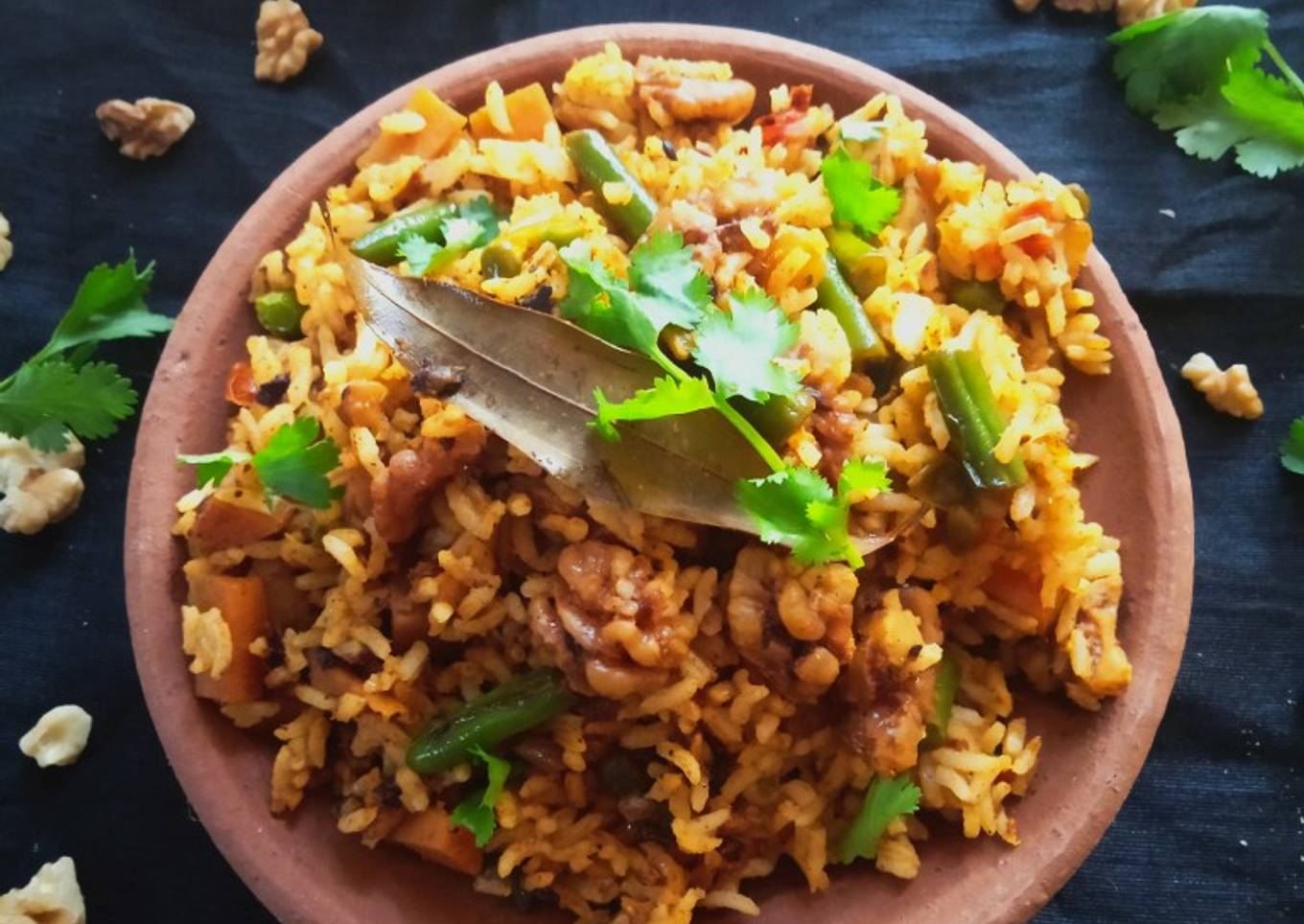 Masala Walnut Pulao