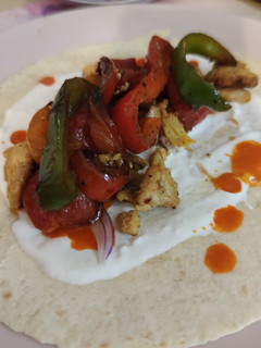 Tortilla lap csirkemellel recept fotója