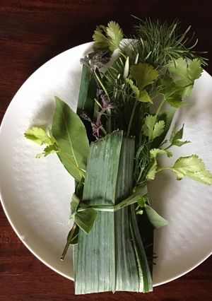 A picture of California Farm Bouquet Garni Herbs.