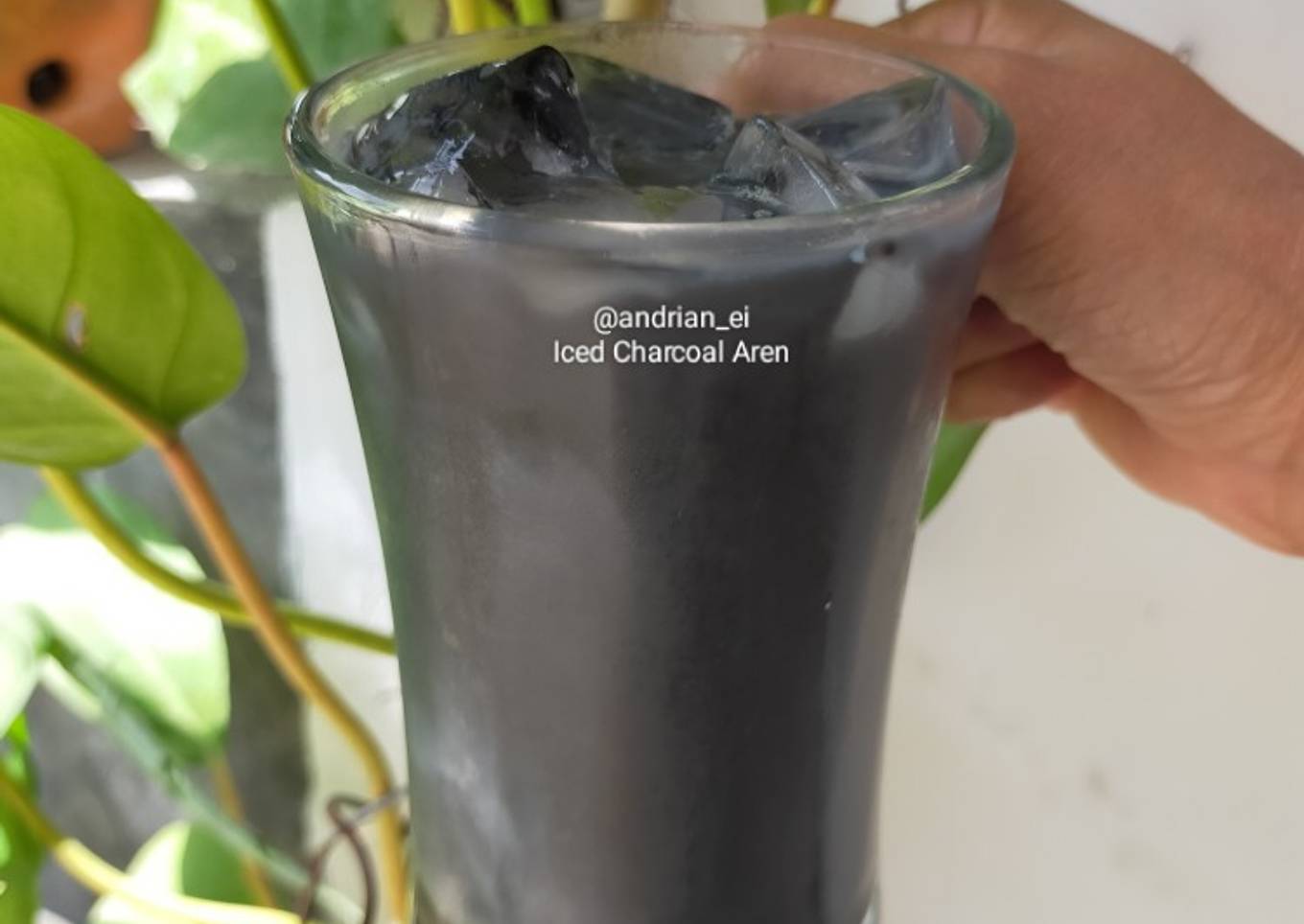 Iced Charcoal Aren