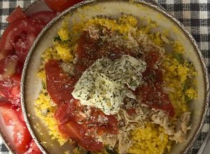 Foto de Cuscuz Bowl de frango com Catupiry e tomates
