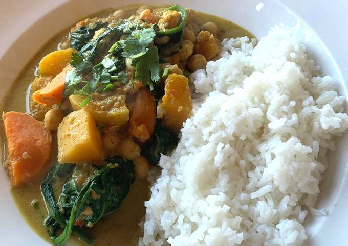 Recipe of Ultimate Butternut squash, sweet potato &amp; Chickpea curry