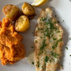 A picture of Sole Meunière.