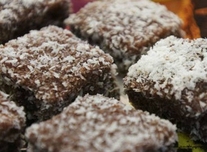 RETRÓ KÓKUSZKOCKA - Gyermekkorunk húsvétját idézi recept fotója
