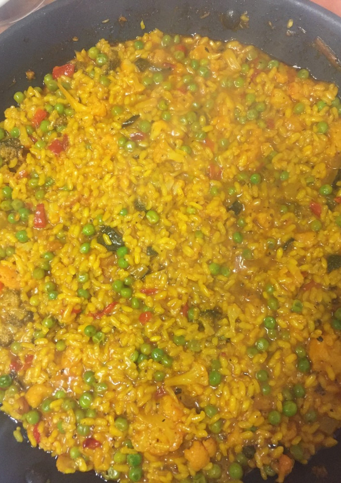 Una foto de Paella de verduras