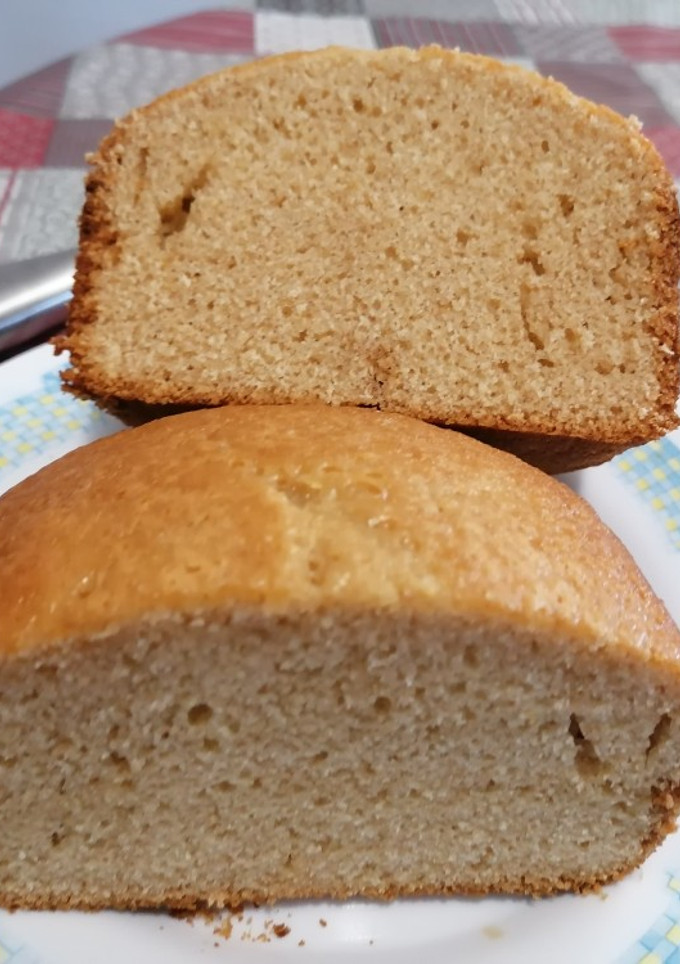 Una foto de 88. Mini bizcocho de Espelta / Panificadora