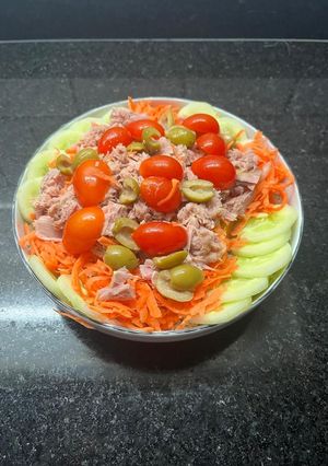 Una foto de Ensalada mediterránea