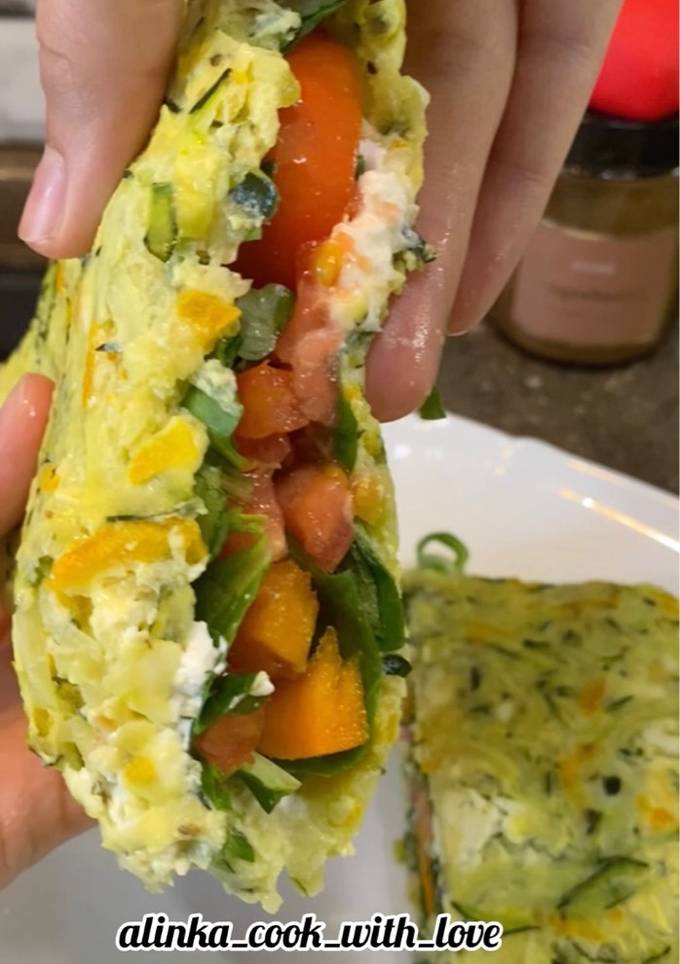 Білковий млинець з кабачка, моркви та сиру🌮