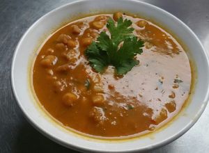 Una foto de Garbanzos Con Callo😋