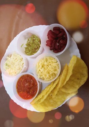 A picture of Cripsy Tacos shell.