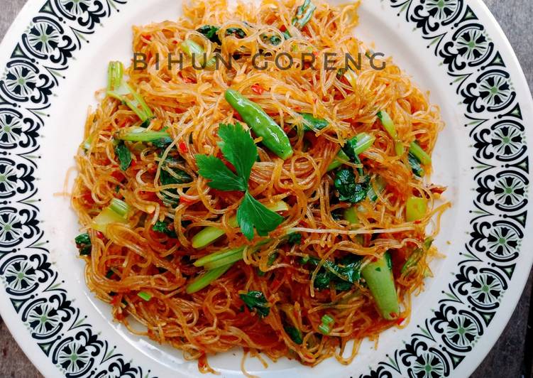 Bihun goreng