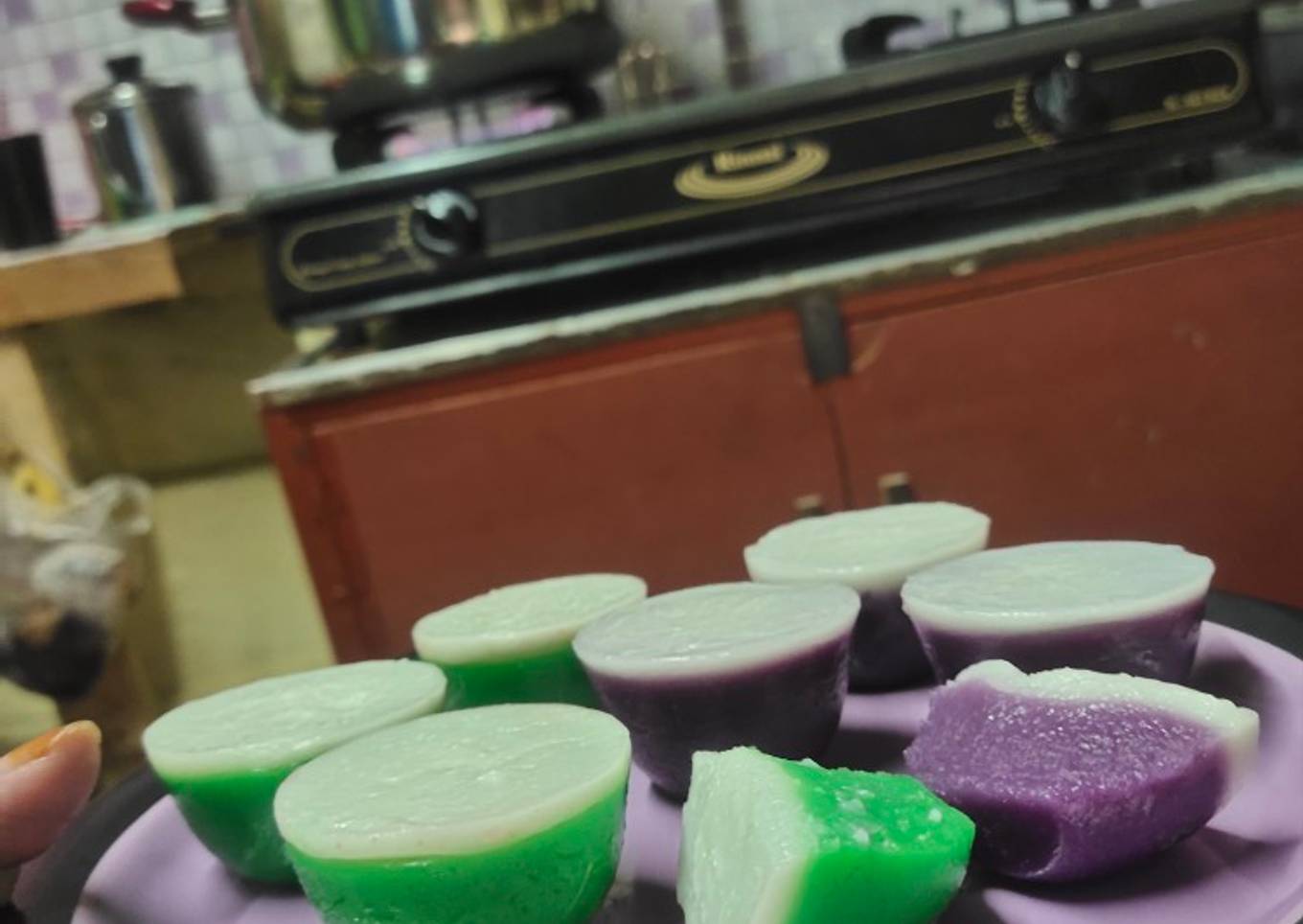 Kue Talam Pandan dan ubi ungu