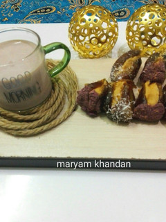 عکسی از دستور خرما با کره بادام زمینی