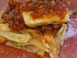 Bacalao Skrei con patatas paja y salsa de tomate