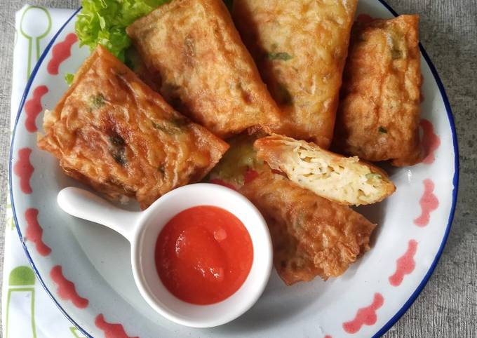 Martabak Mini Isi Mie