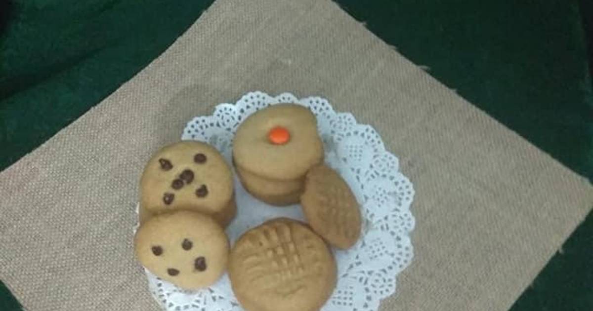 Whole wheat flour biscuits Recipe by Mona Kumar Cookpad