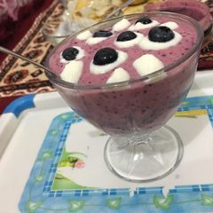 A picture of Mix fruits smoothie.