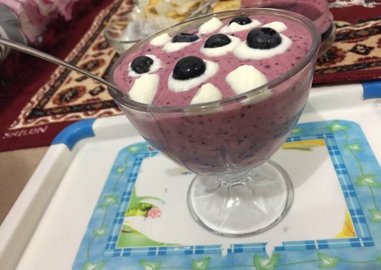 Recipe of Favorite Mix fruits smoothie