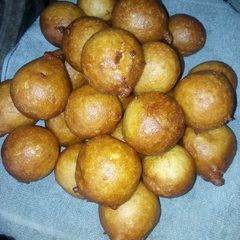 A picture of Nigerian Puff puff.