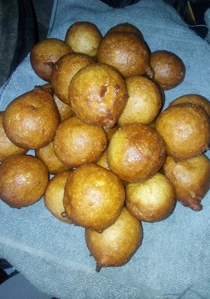 A picture of Nigerian Puff puff.