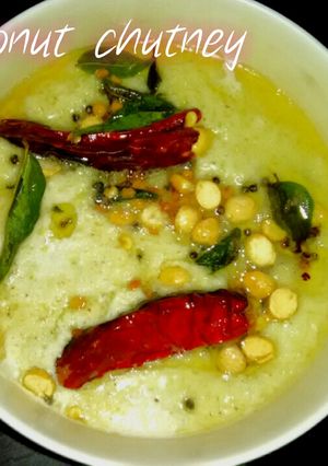 A picture of Coconut chutney.
