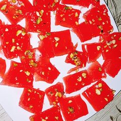 A picture of Karachi halwa.