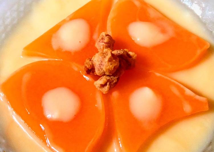 Resep Milk manggo pudding soak in fla with disco bean garnish Anti Gagal