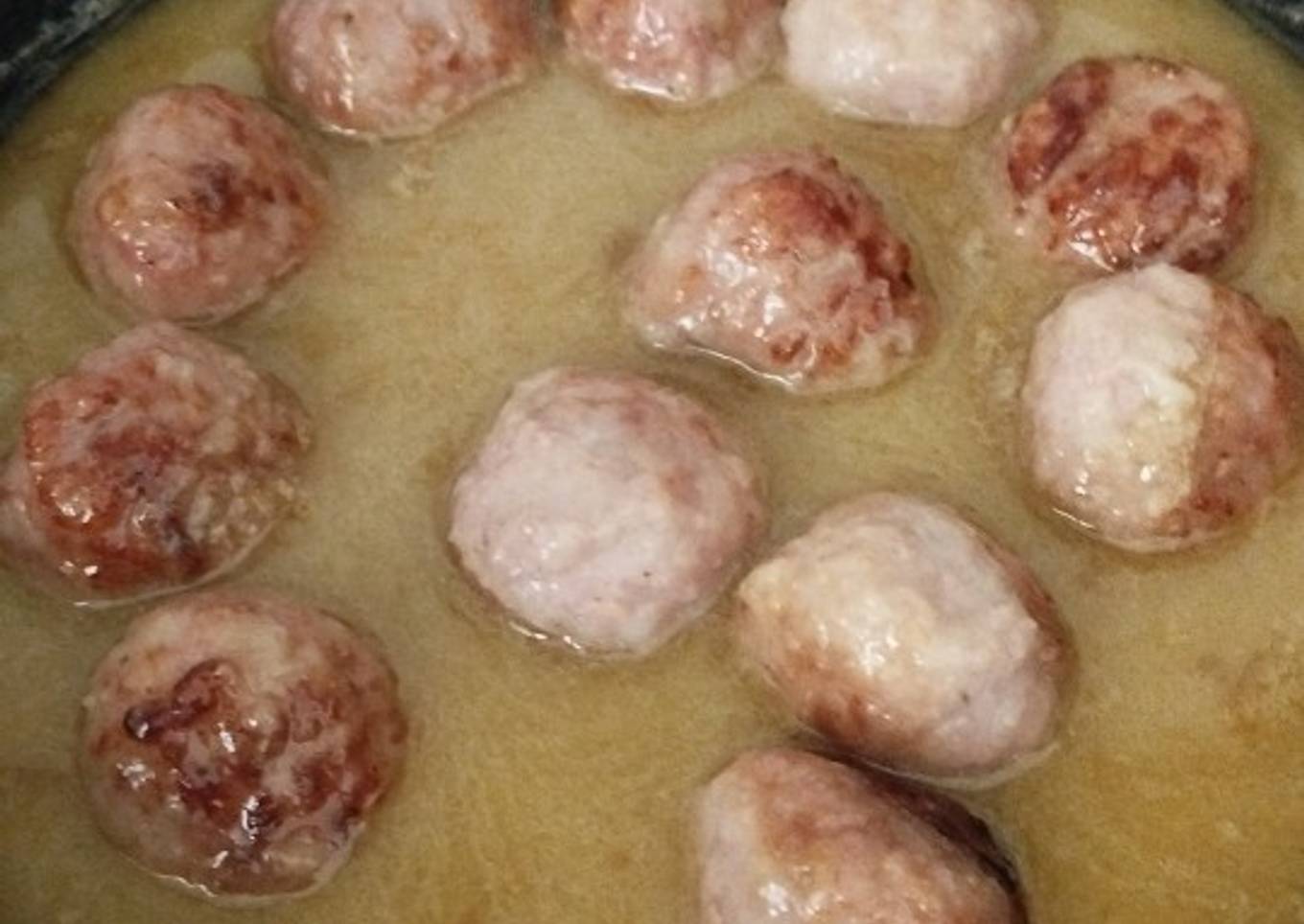 Albóndigas en salsa