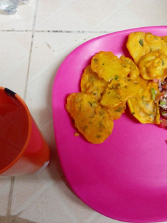 A picture of Viazi Karai.