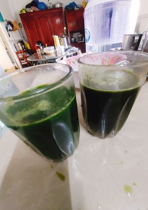 Hình của món Mẹo xay rau má xanh rờn.