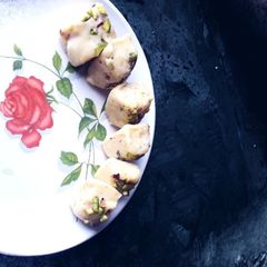 A picture of Pista burfi😋.